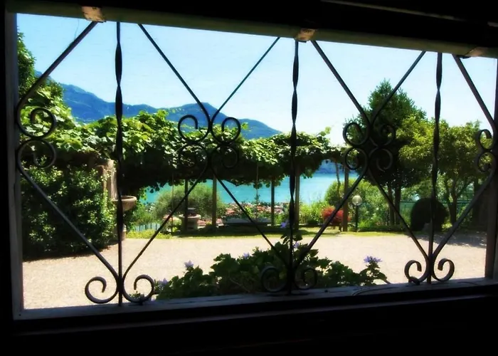 Apartman 'garden' Mit Wasserblick By Interhome